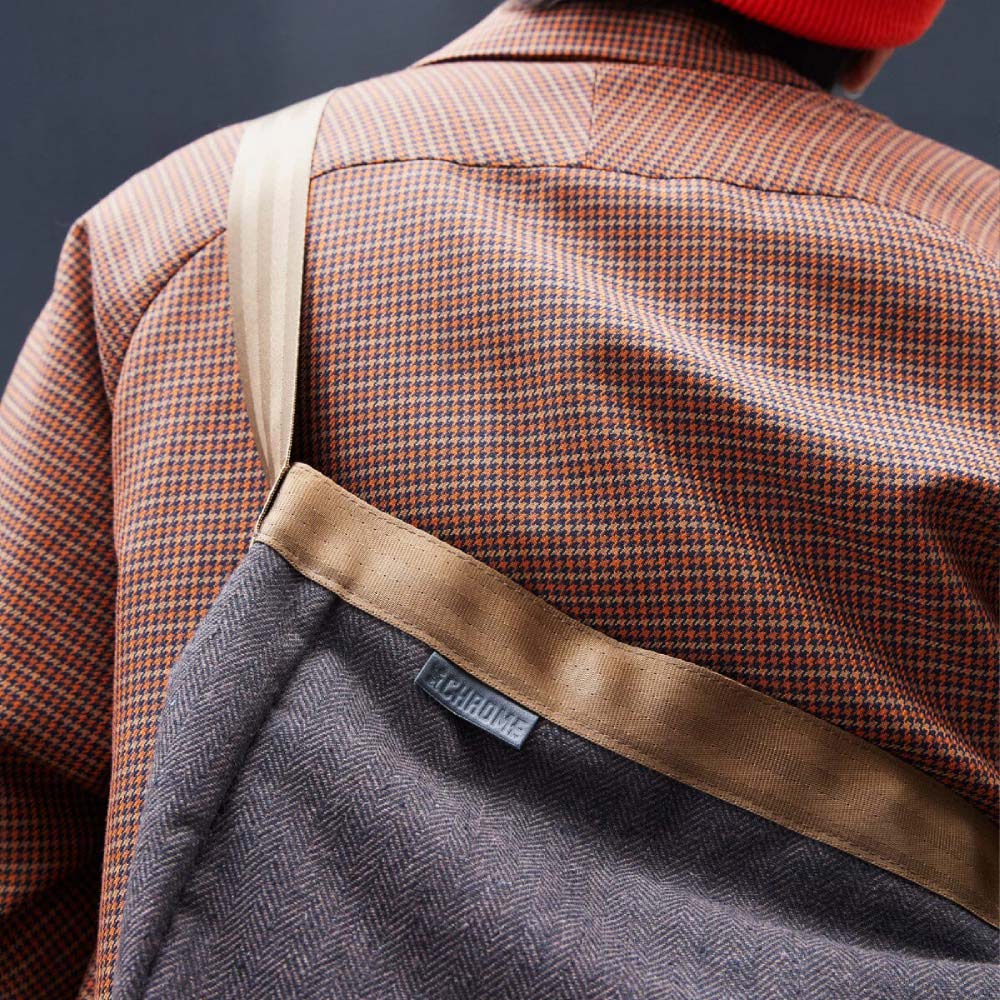 CHROME（クローム） ニュースペーパーメッセンジャー スモール CHROME