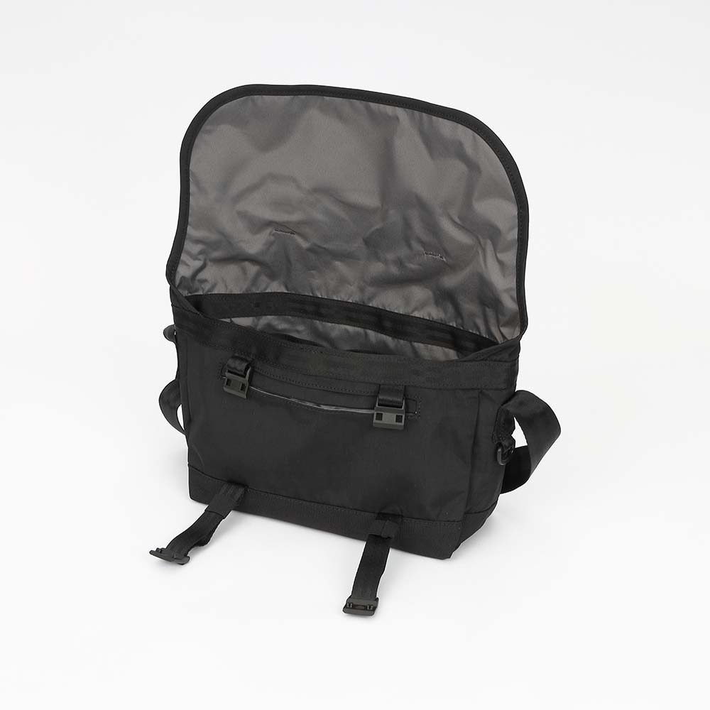CHROME（クローム） クーリエ フラップ メッセンジャー 6L CHROME