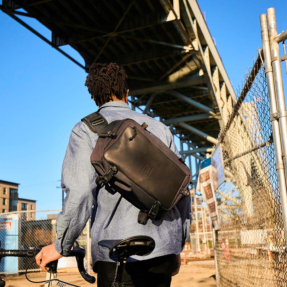 【美品】CHROME カデット マックス（ブラック） CHROME（クローム） カデット マックス CHROME KADET MAX BLACK CANVAS