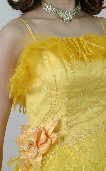 カラードレス7号黄色（イエロー）/演奏会や発表会のステージ衣装からブライダルウエディングに！[声楽・ピアノ演奏] /演奏会用ドレス/ステージドレス :KB-E056-CROMY7:ドレスサロン