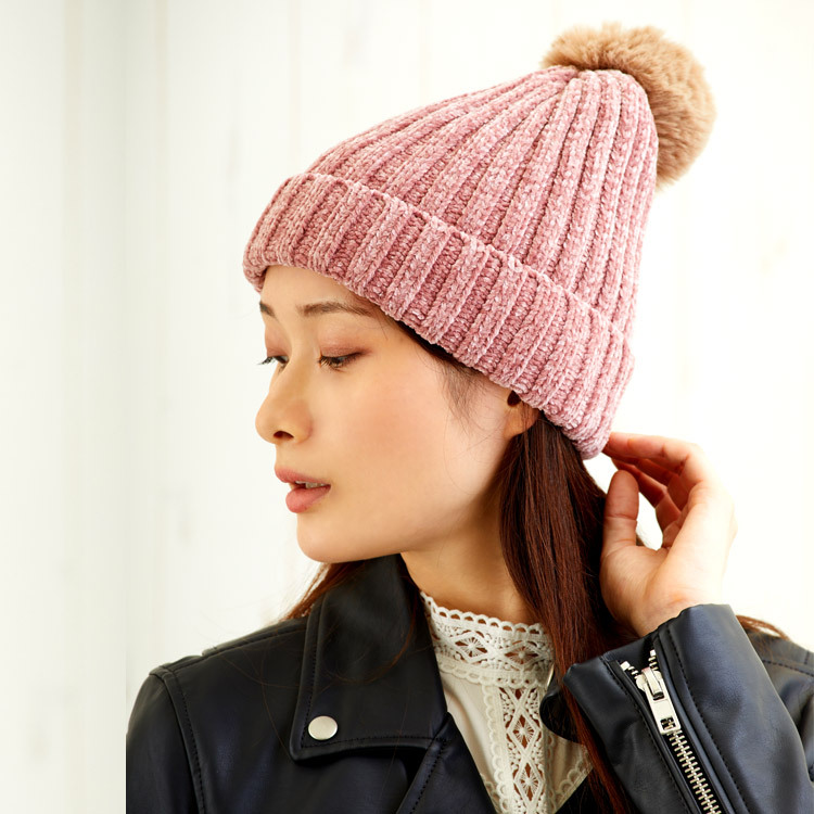 GUCCI ポンポン付きニット帽 ピンク ニット帽 レディース 帽子 ぽんぽん付き ぼんぼん ベロモワッチ 正