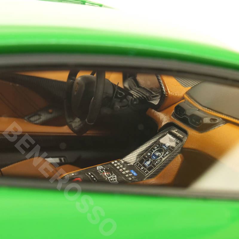 Lamborghini（ランボルギーニ） MRコレクション 1/18スケール