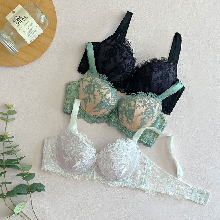 BRADELIS NewYork ブラジャー ジャクリーンステップ3ブラ22A1