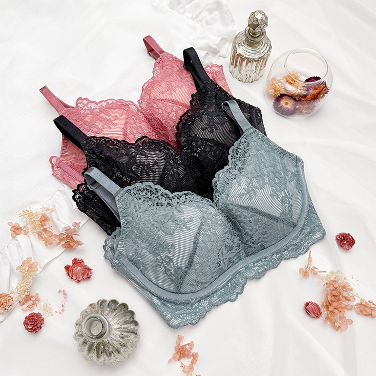 BRADELIS NewYork ブラジャー ノンワイヤー 下着 脇高 補正 補整