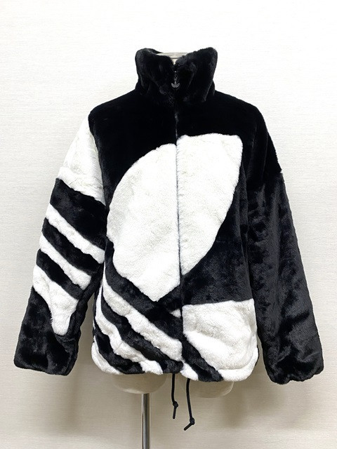 adidas Originals ファートラックジャケット （ブラック/オフホワイト