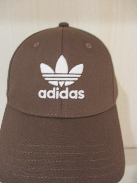 adidass Originals トレフォイル ベースボールキャップ（アース