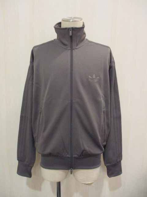adidas Originals トラックトップ（ジャージ） （チャコール）（IT7459
