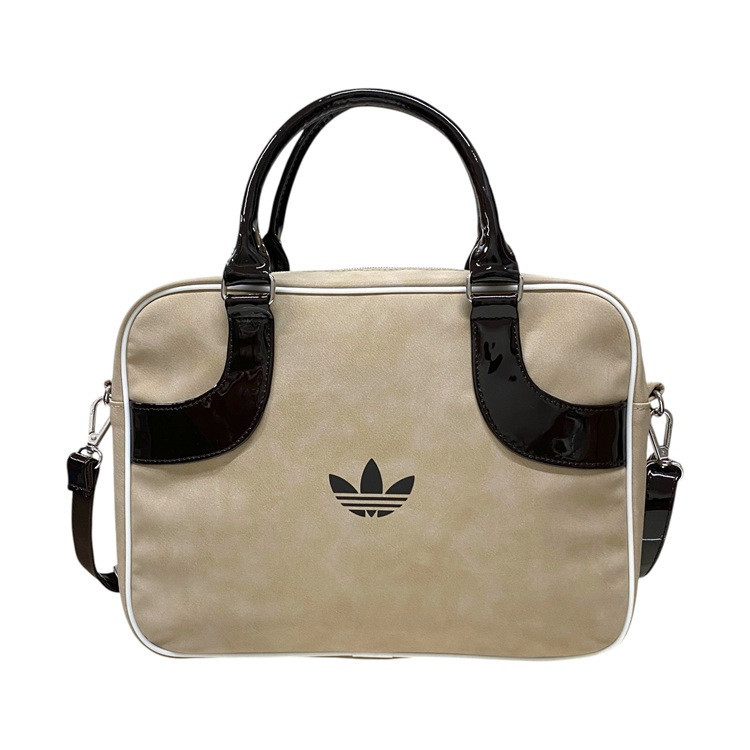 adidas Originals ミディアム エアライナーバッグ （トランスカーキ