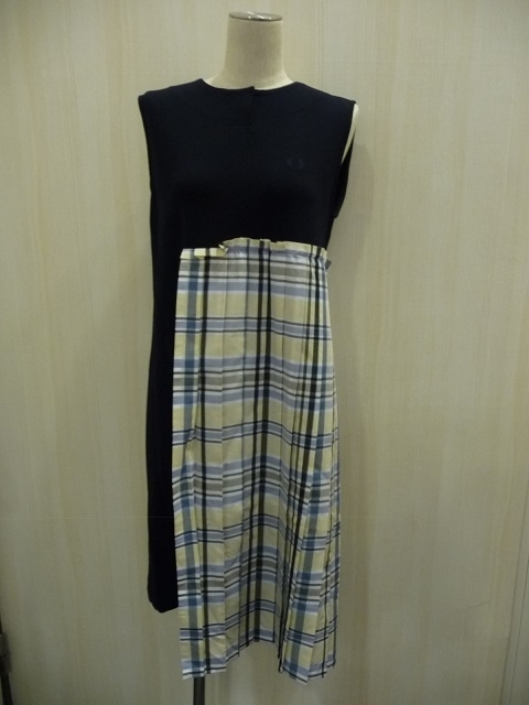 FRED PERRY Sleeveless Dress ネイビー 中古・古着通販】FRED PERRY (フレッドペリー) SLEEVELESS DRESS