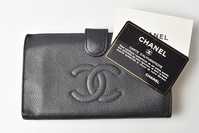 シャネル 財布 中古 CHANEL がま口式 折財布 キャビアスキン ココ