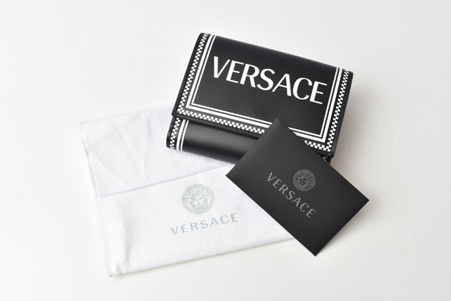 ヴェルサーチ 財布 三つ折り VERSACE 折財布 ロゴ ブラック/ホワイト