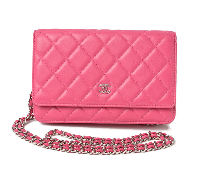 CHANEL 財布 シルバー ピンク キャビアスキン シャネル チェーンウォレット/ショルダーバッグ