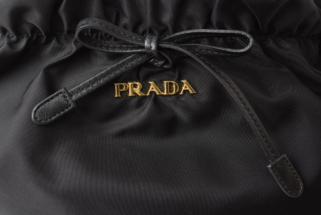 プラダ　PRADA