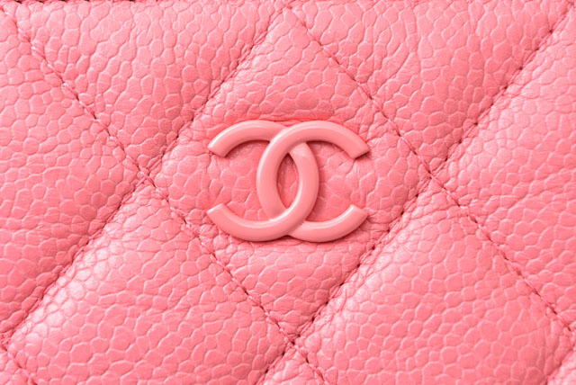 シャネル　CHANEL　折財布