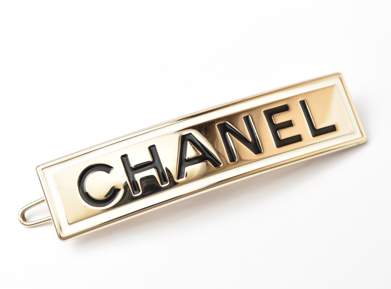 CHANEL シャネル ピアス CCマーク ブラック/シルバー