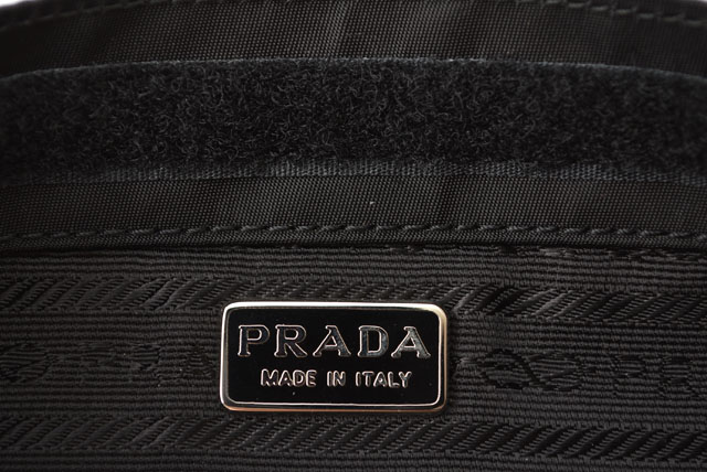 プラダ　PRADA