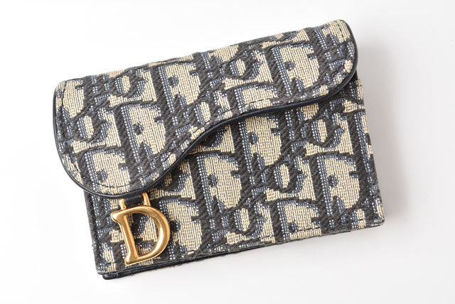 クリスチャン・ディオール　Dior　