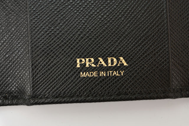 プラダ　PRADA