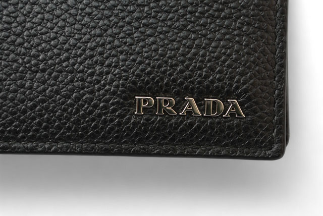 PRADA　プラダ　2折長財布