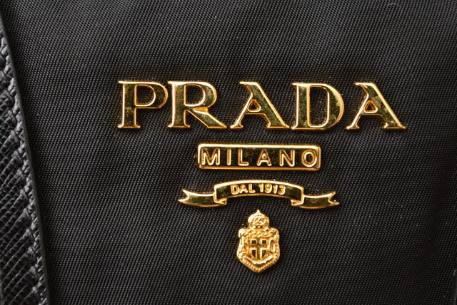 プラダ　PRADA