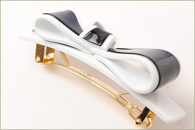 アレクサンドルドゥパリ ヘアクリップ