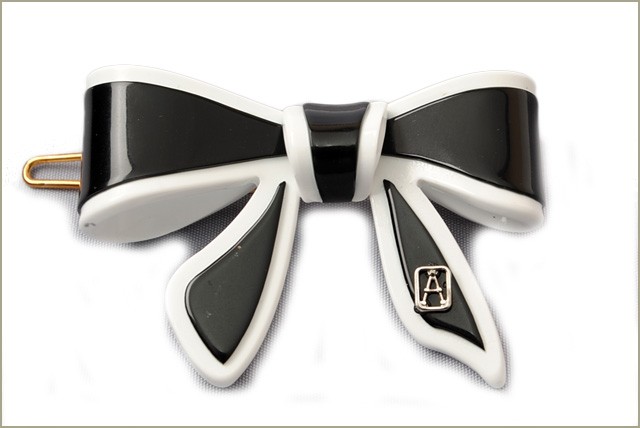 アレクサンドルドゥパリ ヘアクリップ