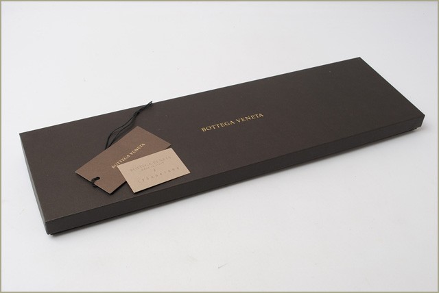 BOTTEGA VENETA　ボッテガ・ヴェネタ　