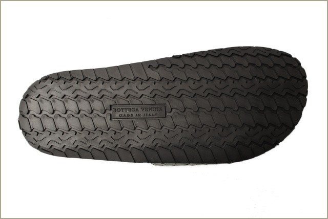 BOTTEGA VENETA　ボッテガ・ヴェネタ　