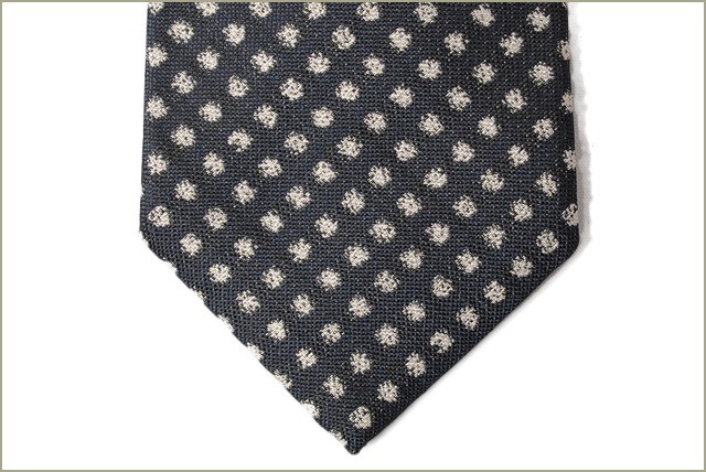 BOTTEGA VENETA　ボッテガ・ヴェネタ　