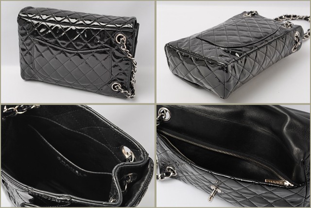 シャネル　CHANEL　折財布