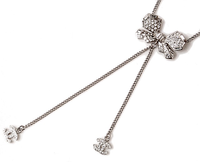 CHANEL シャネル ピアス CCマーク ブラック/シルバー