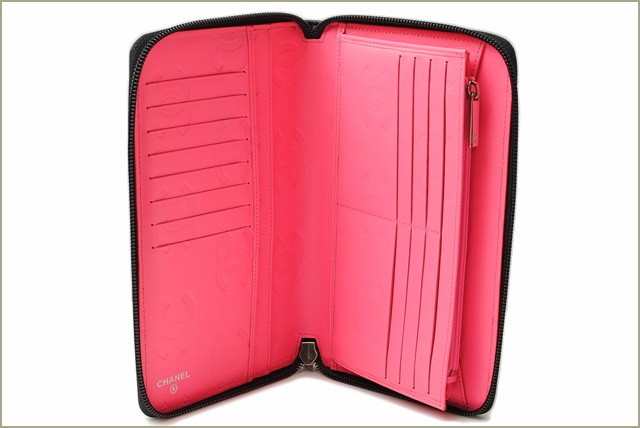 シャネル　CHANEL　折財布