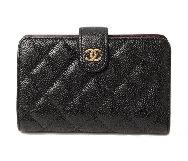 シャネル　CHANEL　折財布
