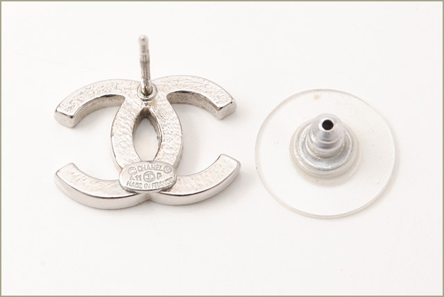 CHANEL シャネル ピアス CCマーク ブラック/シルバー