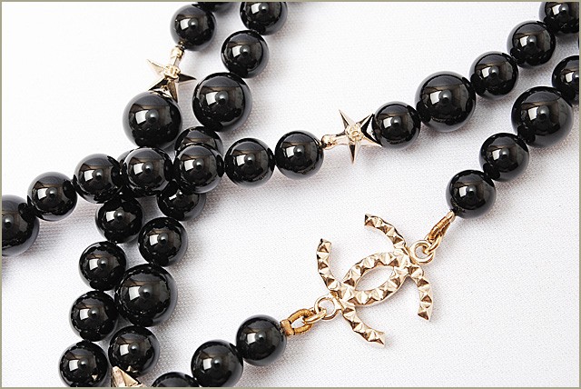 CHANEL シャネル ピアス CCマーク ブラック/シルバー