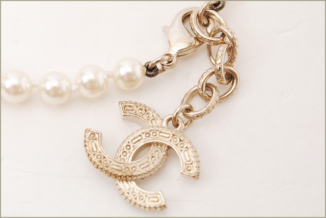 CHANEL シャネル ピアス CCマーク ブラック/シルバー