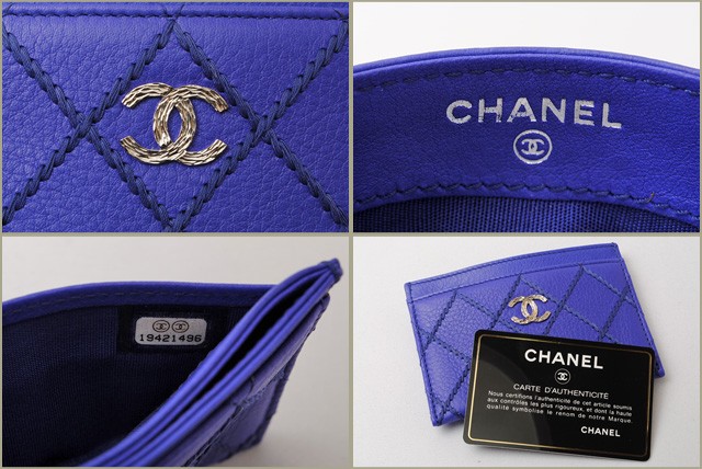 シャネル　CHANEL　折財布