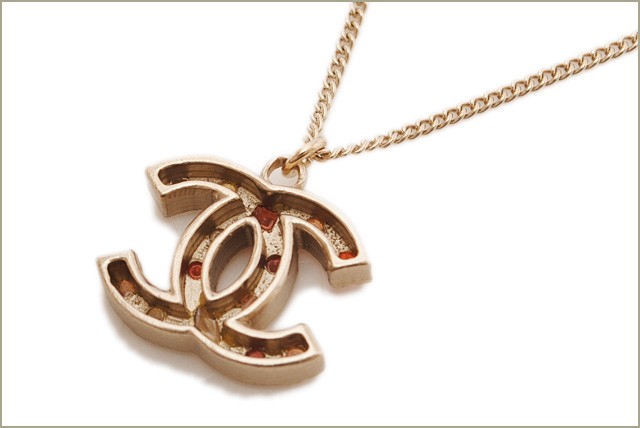 CHANEL シャネル ピアス CCマーク ブラック/シルバー