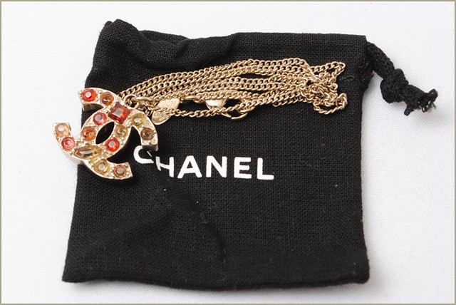 CHANEL シャネル ピアス CCマーク ブラック/シルバー