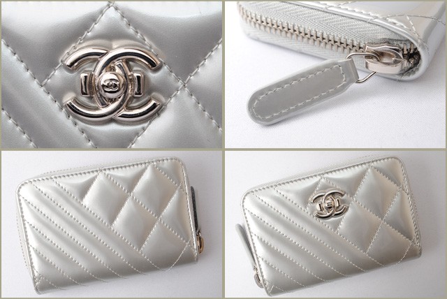 シャネル　CHANEL　折財布