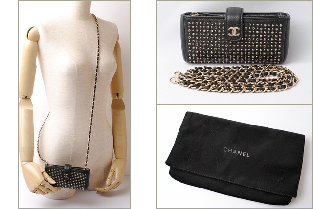 シャネル　CHANEL　折財布