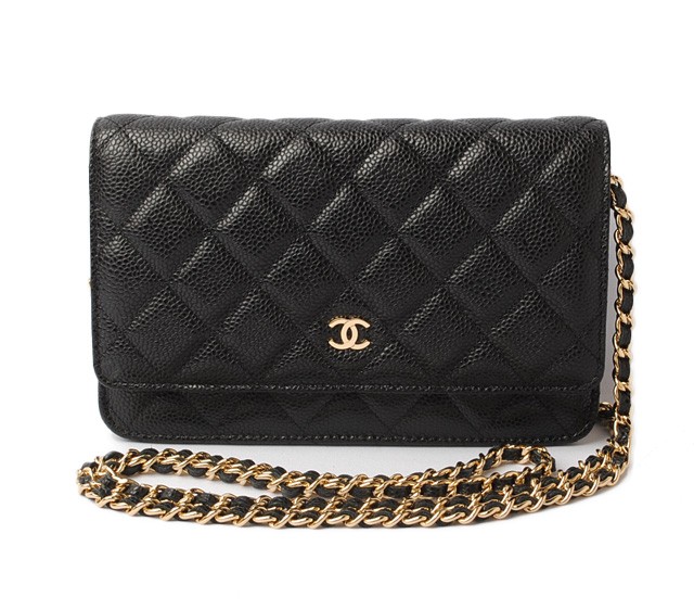 シャネル　CHANEL　折財布