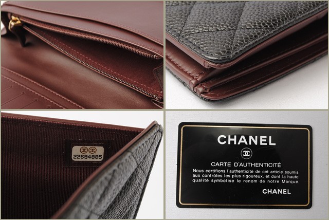 シャネル　CHANEL　折財布