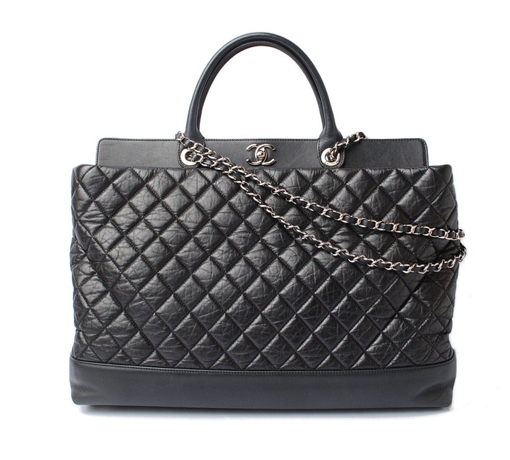 CHANEL シャネル