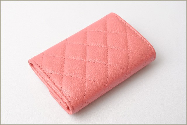 シャネル　CHANEL　折財布