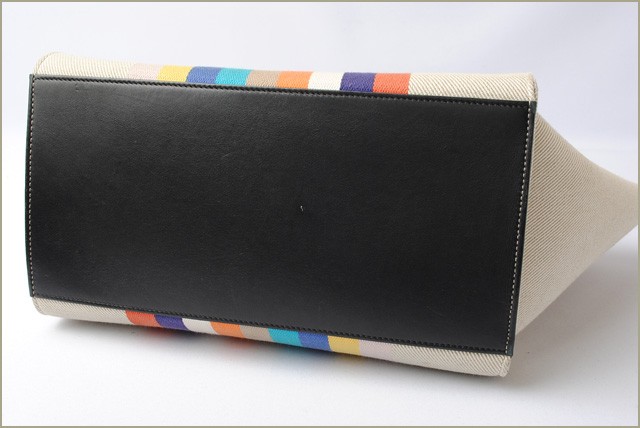 セリーヌ　CELINE　