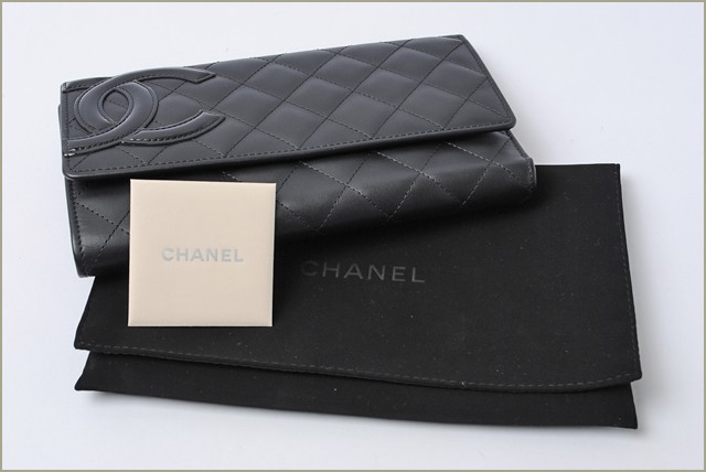 シャネル CHANEL 折財布