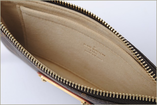 ルイヴィトン コレクション限定　モノグラム・パッチ　アクセサリーポーチ M95804 