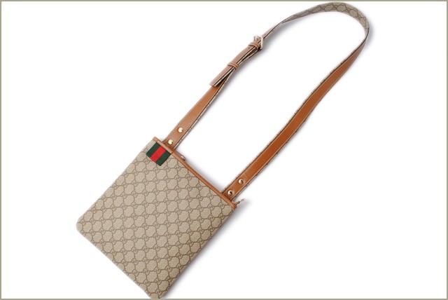 グッチ　GUCCI　バッグ　