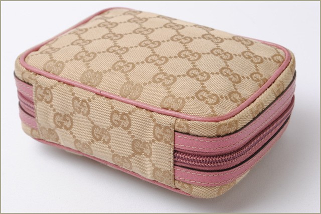 グッチ　GUCCI　バッグ　